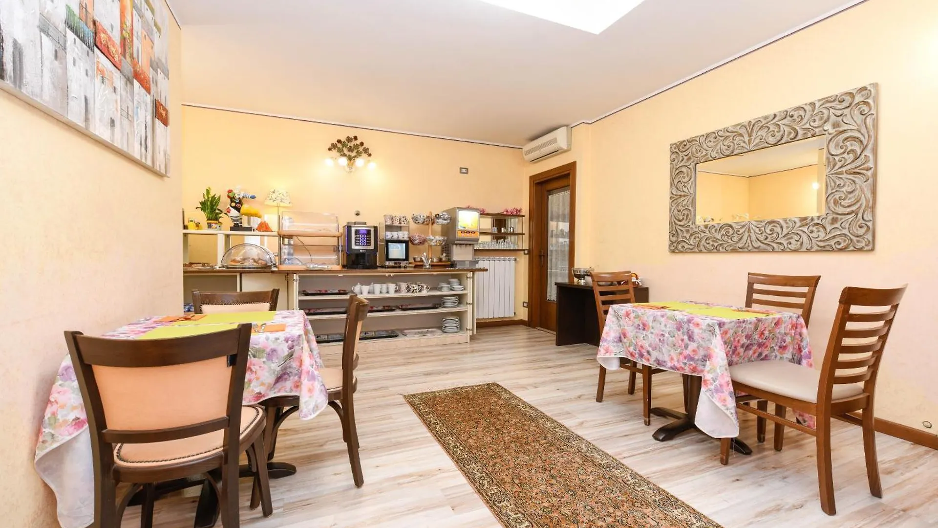 *** Alojamento de Acomodação e Pequeno-almoço B&B America Sirmione Itália