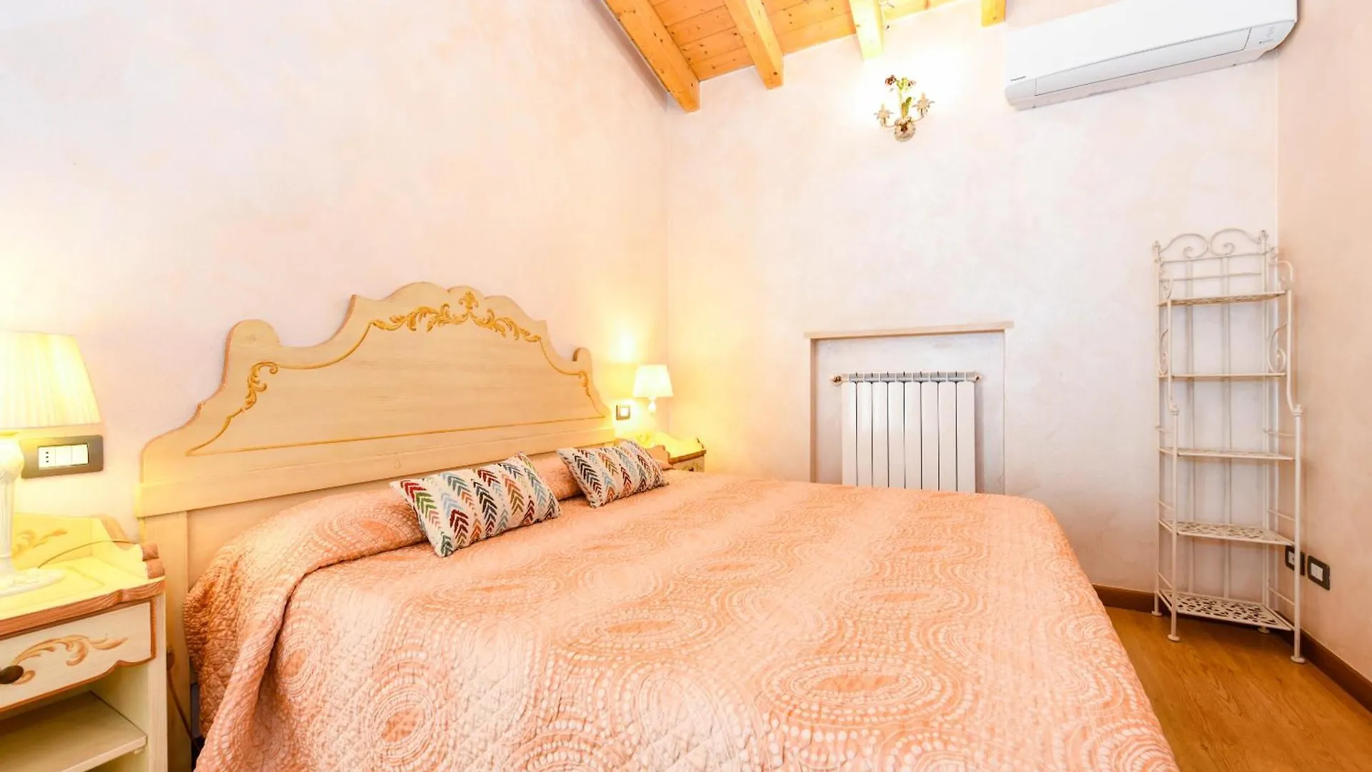 B&B America Sirmione Italy