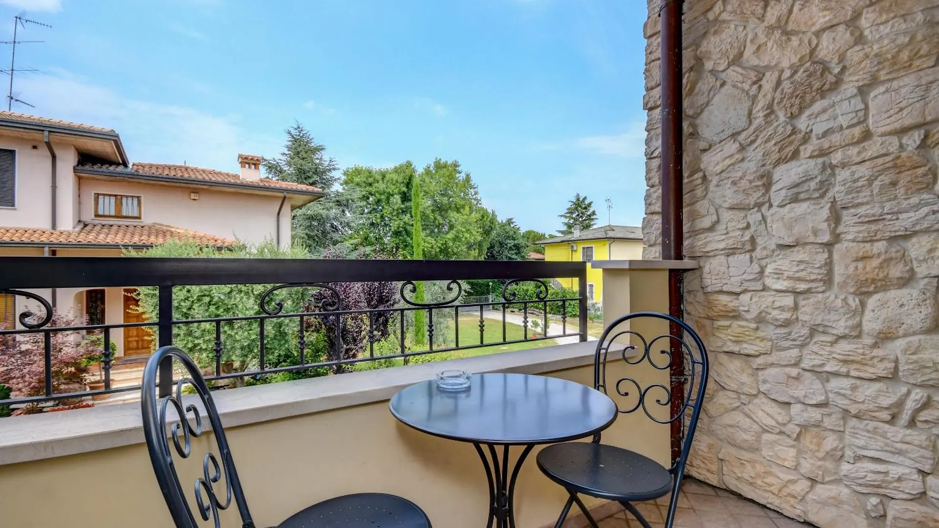 B&B America Sirmione